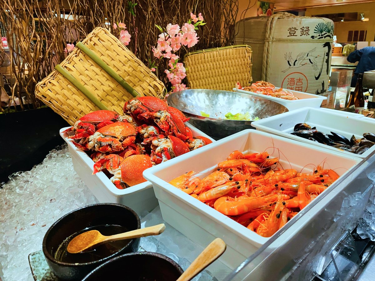台北君悅酒店彩日本料理吃到飽螃蟹