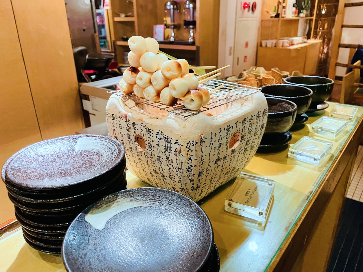 彩日本料理麻吉燒