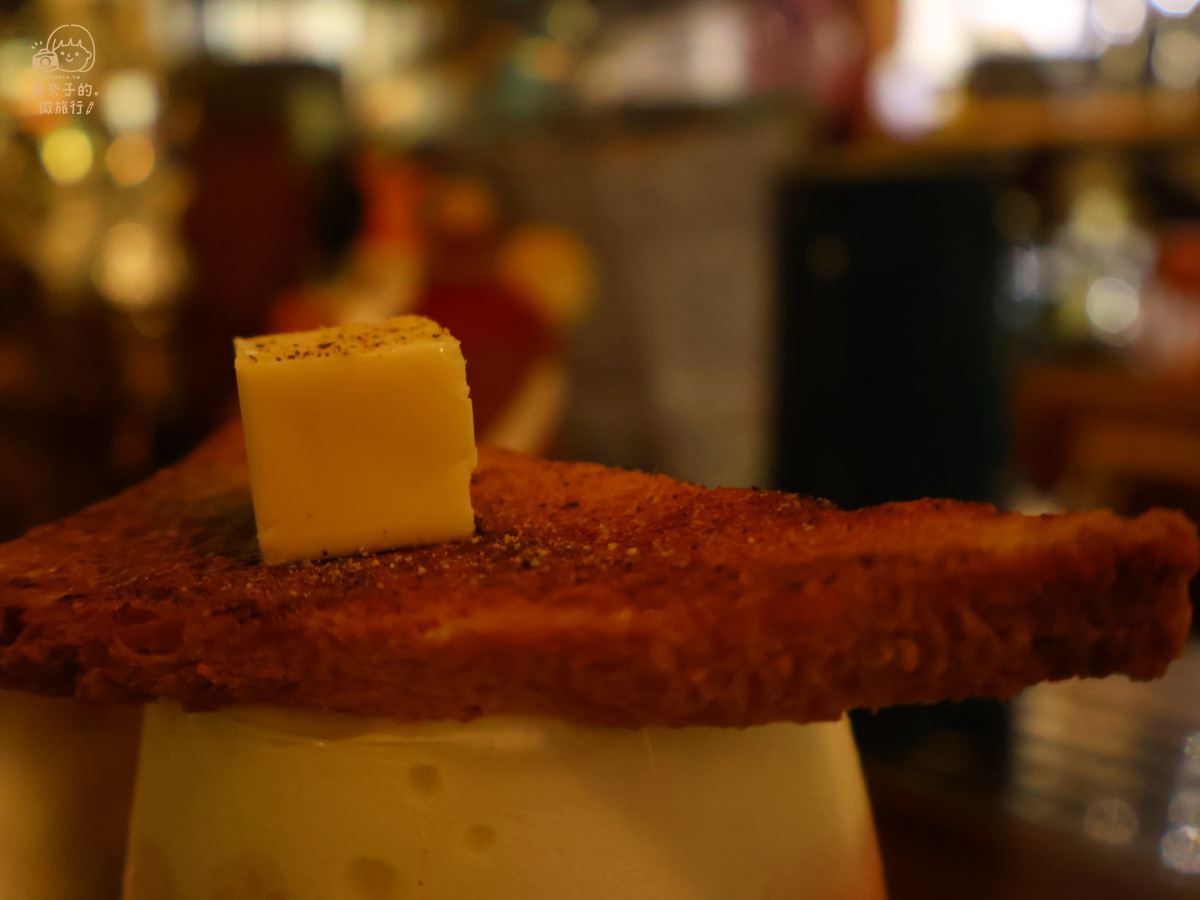 台南Bar Home特調深夜藍乳酪沙拉