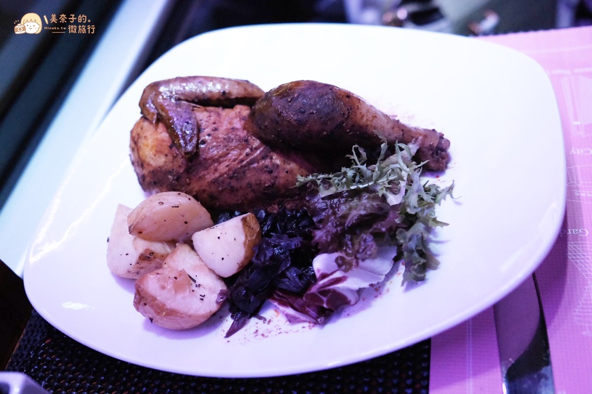 W hotel雙層餐車主餐