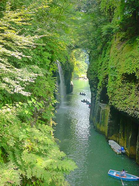 日本九州景點高千穗峽瀑布