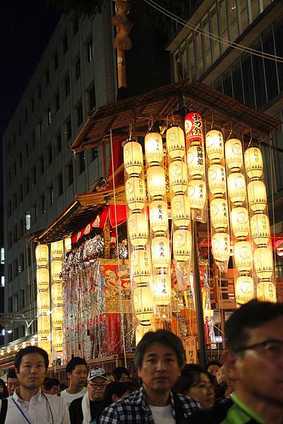 京都祇園 宵山祭山鉾車