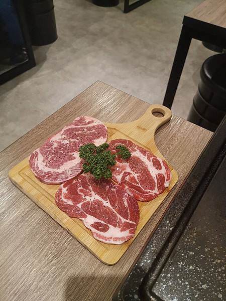 首爾花漾豬韓國烤肉梅花豬肉