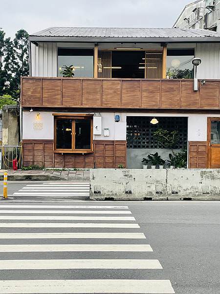 台北推薦綠河咖啡廳門口