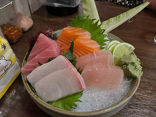 永和美食醉衍居居酒屋生魚片