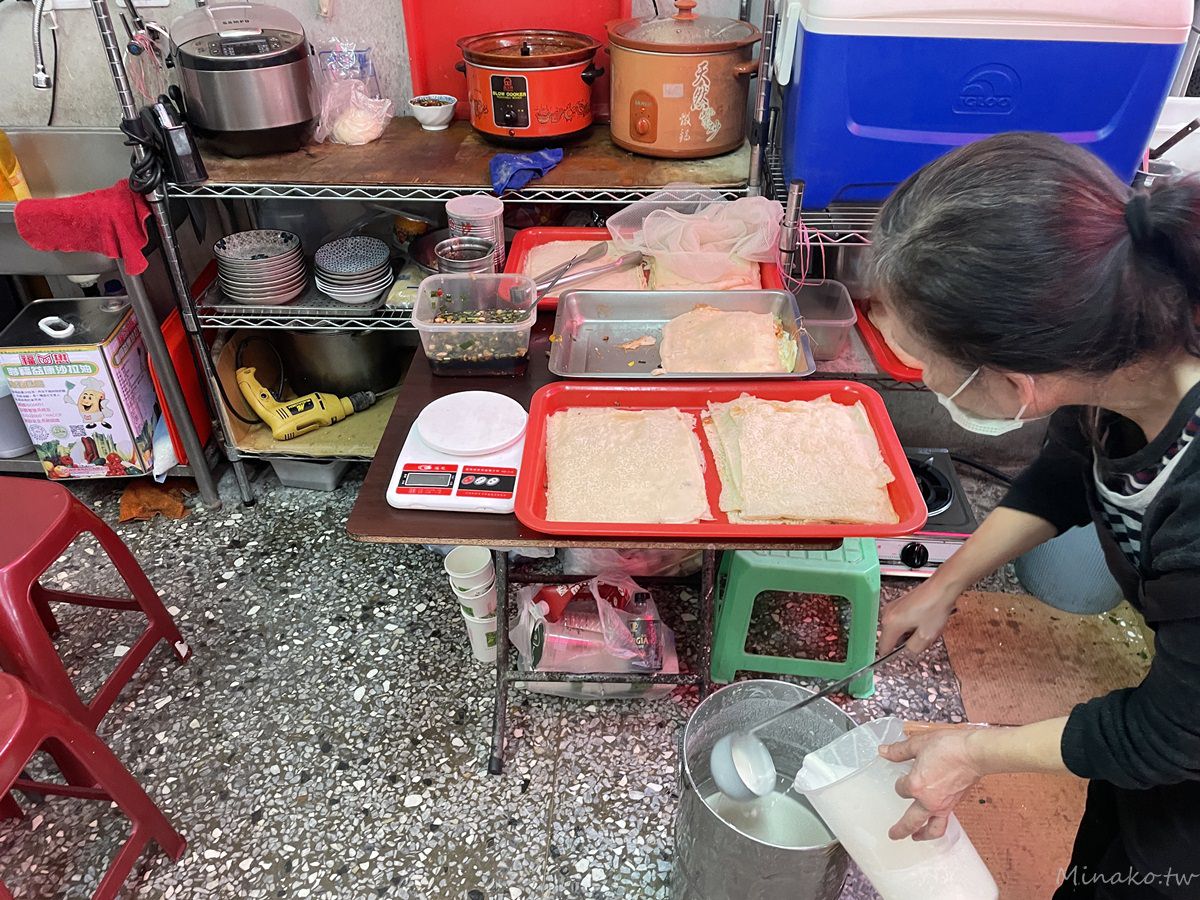 逢甲夜市美食炒餅條蛋餅皮