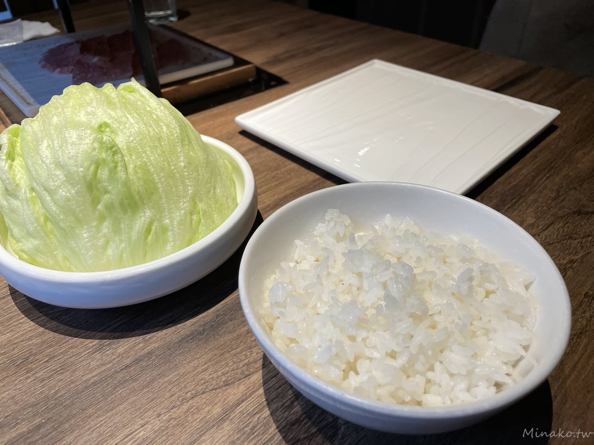 【茶六燒肉】2025最新台中新朝富店菜單:完勝屋馬的輕井澤品牌(線上訂位方式) - 第9張圖 茶六燒肉白飯與生菜