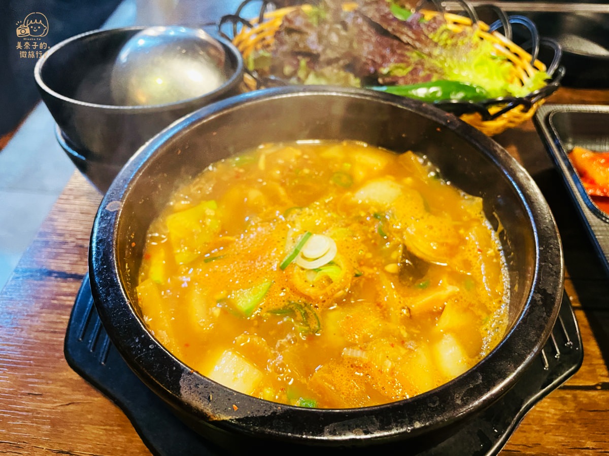 韓國美食首爾肉典食堂韓國烤肉大醬湯