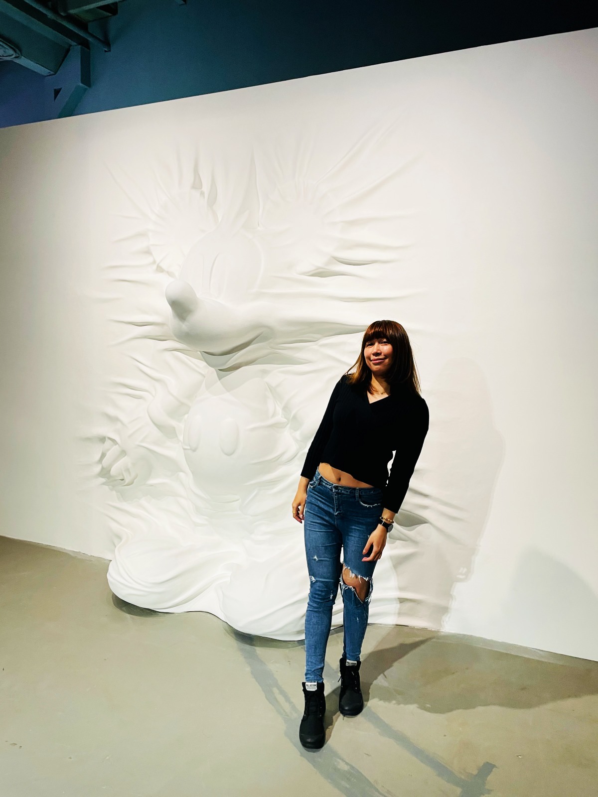 【 2023台北展覽】米奇藝術展:紐約空運作品來台搶先看! - 第7張圖 台北紐約米奇藝術展亮點:美國藝術家Daniel Arsham作品《Hiding Mickey》