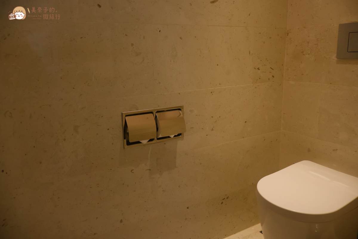 沙巴住宿|亞庇希爾頓飯店雙人房衛浴設備馬桶
