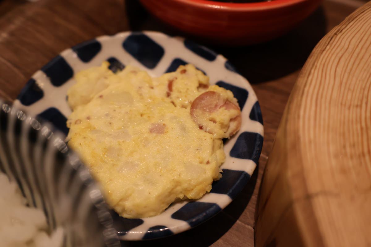 東京美食新宿牛舌の檸檬牛舌套餐馬鈴薯