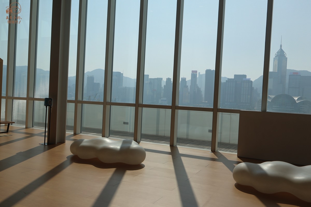 香港必拍景點｜香港藝術館雲朵座椅