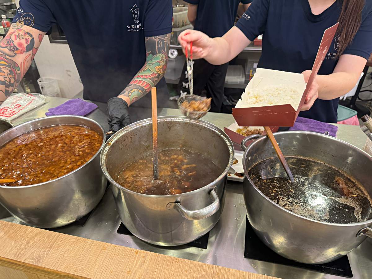 米其林美食弘記肉燥飯鋪套餐
