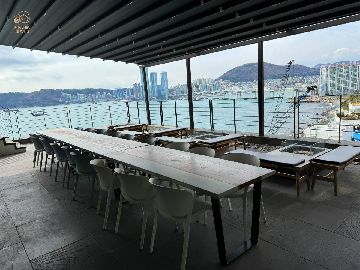白淺灘文化村AETHER咖啡廳｜店內環境