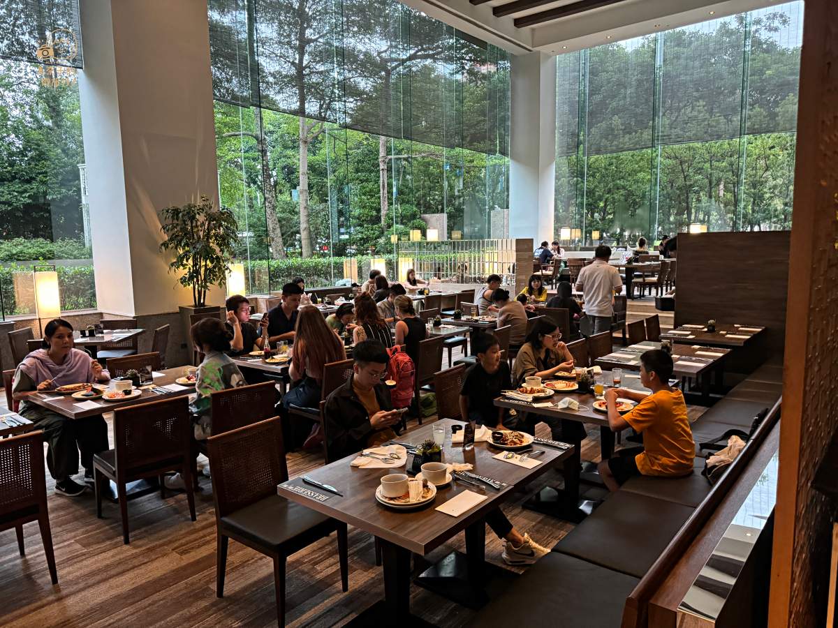台北晶華酒店栢麗廳｜五星級吃到飽 座位環境