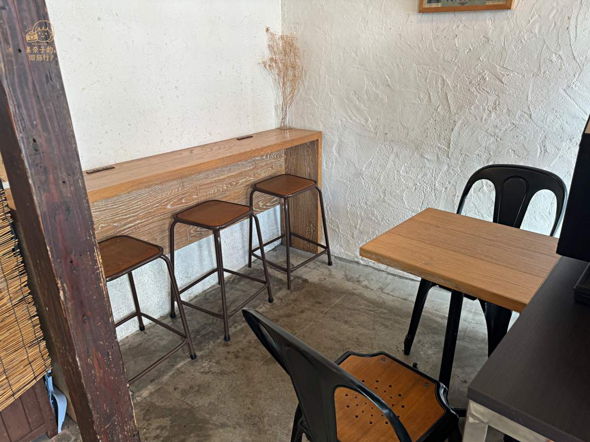 沖繩美食｜T&M Coffee咖啡廳：店內環境