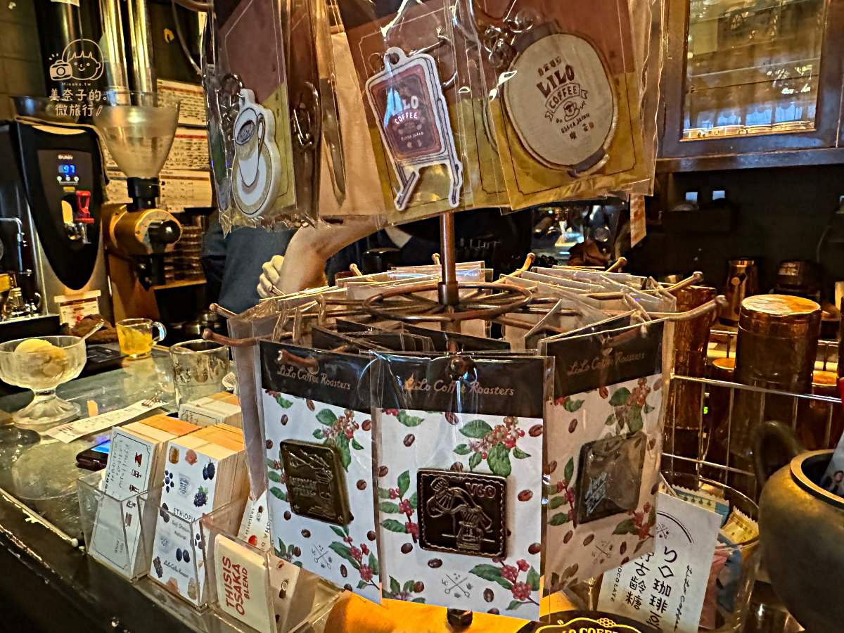 大阪美食｜心齋橋LiLo Coffee Kissa咖啡廳：周邊商品