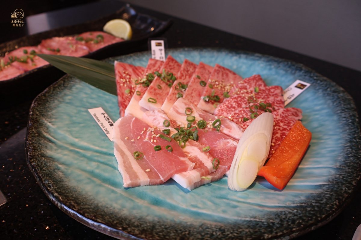 燒肉本部牧場沖繩美食和牛拼盤