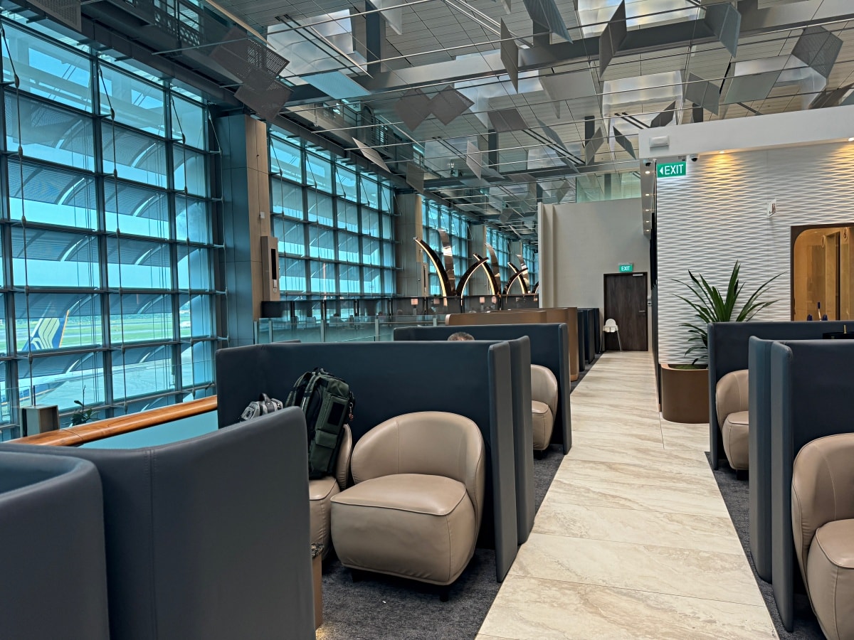 JCB貴賓室｜新加坡樟宜機場SATS Premier Lounge休息環境