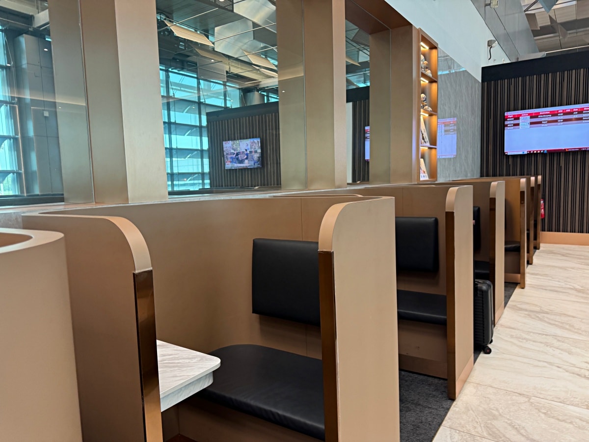 JCB貴賓室｜新加坡樟宜機場SATS Premier Lounge包廂