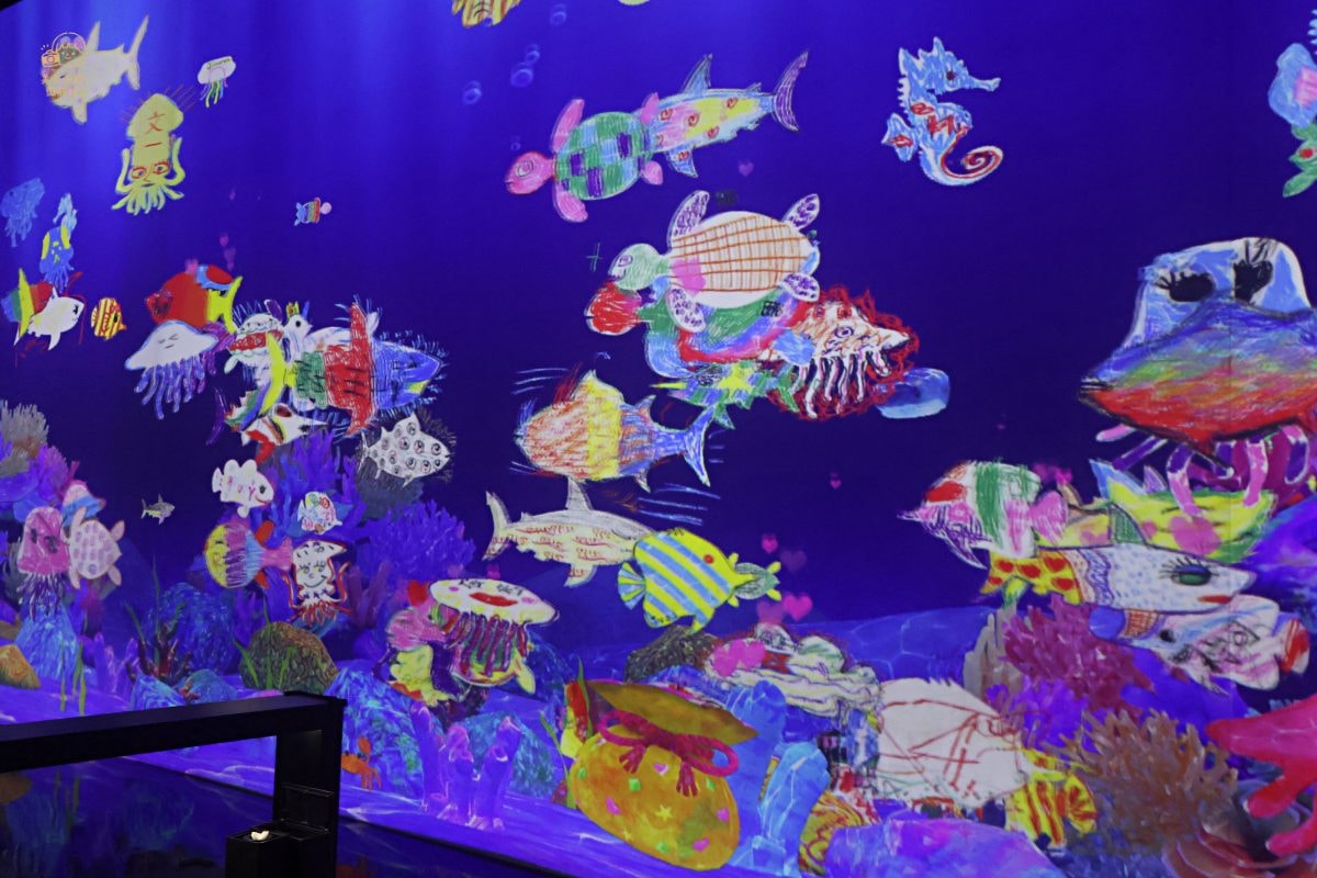 沖繩teamlab彩繪水族館 
