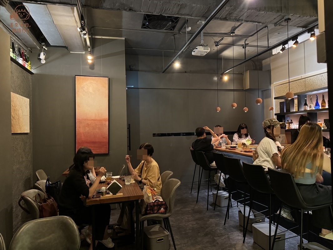 台北居酒屋 酒桃Sake momo餐酒館店內環境