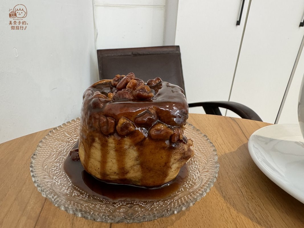 2024台北肉桂捲｜蒼蠅哥Fly Cafe ：台北最好吃肉桂捲