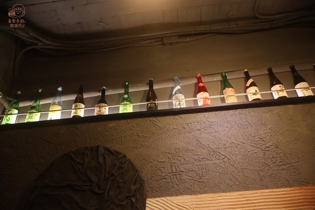 2024台北居酒屋｜新開幕 酒桃Sake momo 餐酒館室內設計