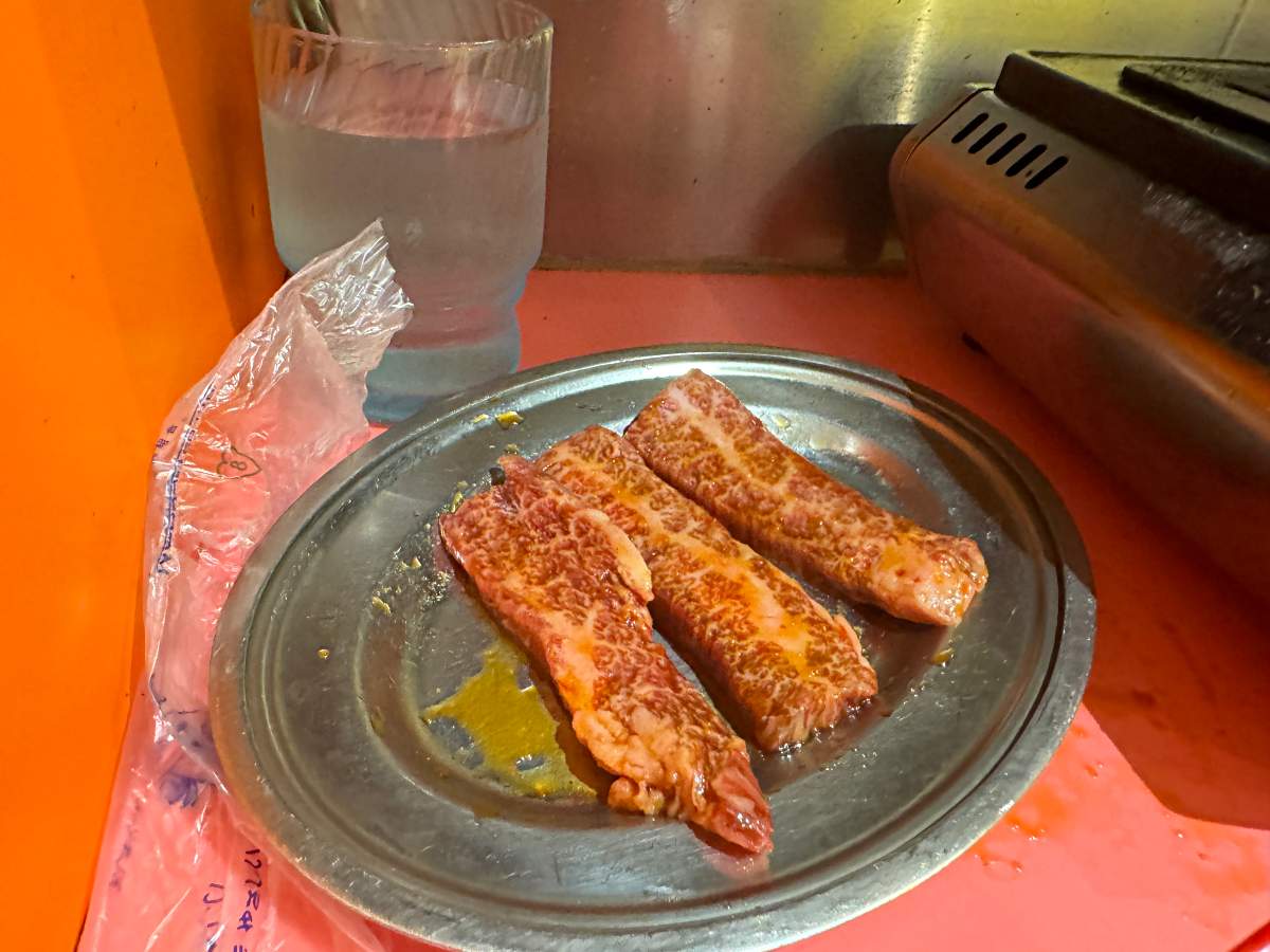 岡山美食｜肉之佐藤商店燒肉店牛五花