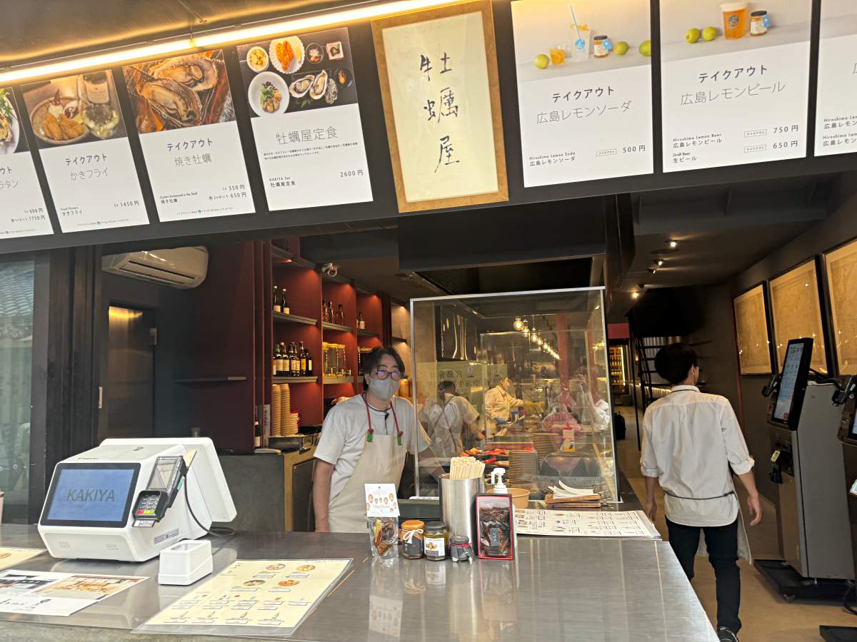 宮島美食牡蠣屋