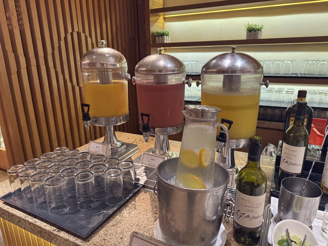 台北大倉久和飯店歐風館吃到飽 果汁