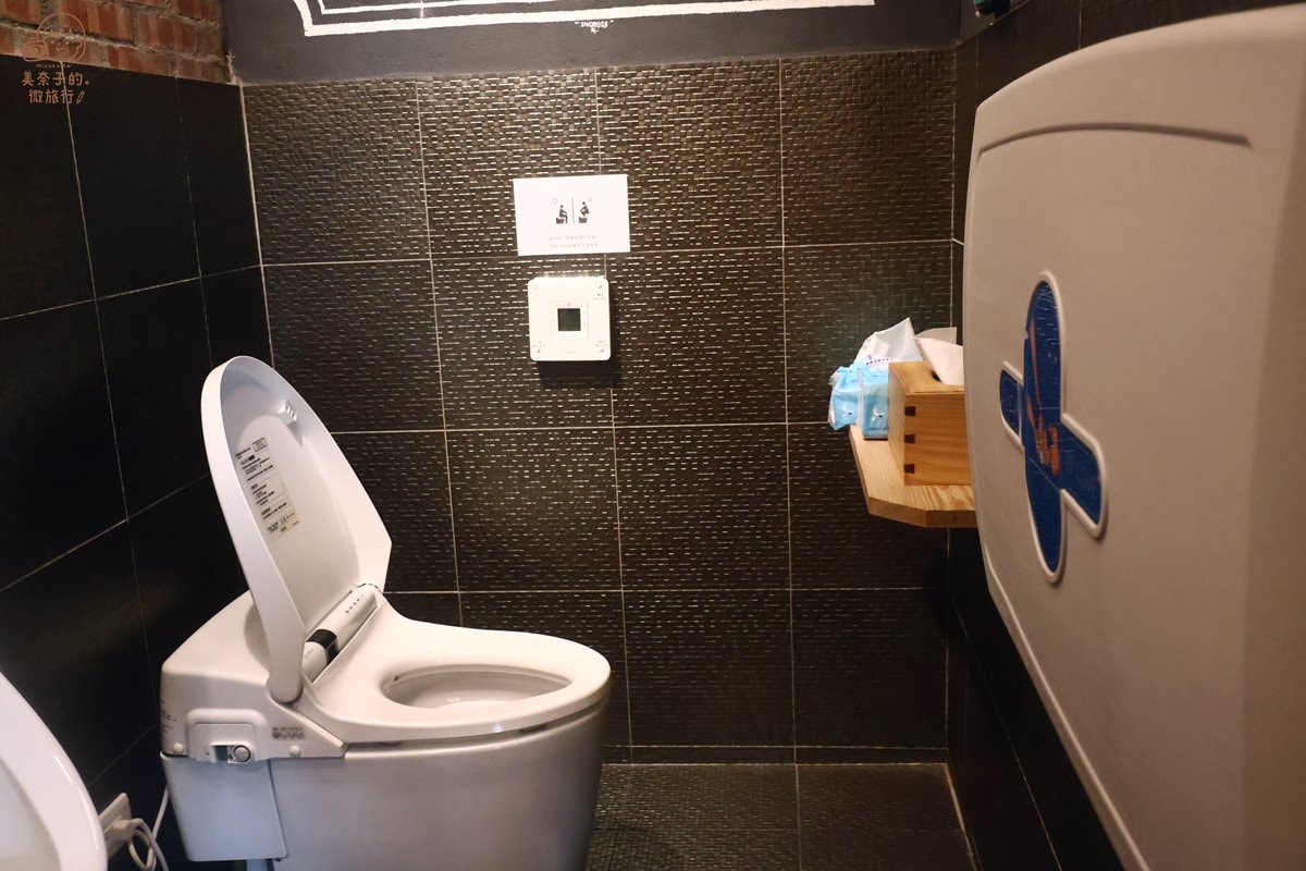 波赫士領地精品咖啡館廁所