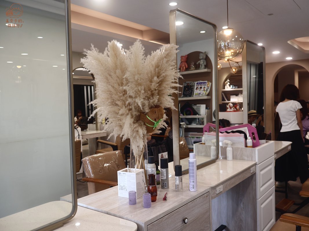 台北染髮推薦｜中山區Sparkling HAIR SALON 店內座位