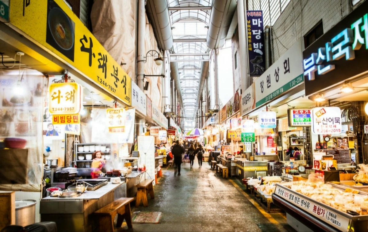 【2025釜山南浦洞】韓國自由行攻略:交通/釜山膠囊列車/景點/住宿/美食整理 - 第11張圖 南浦洞景點 #6 富平罐頭市場