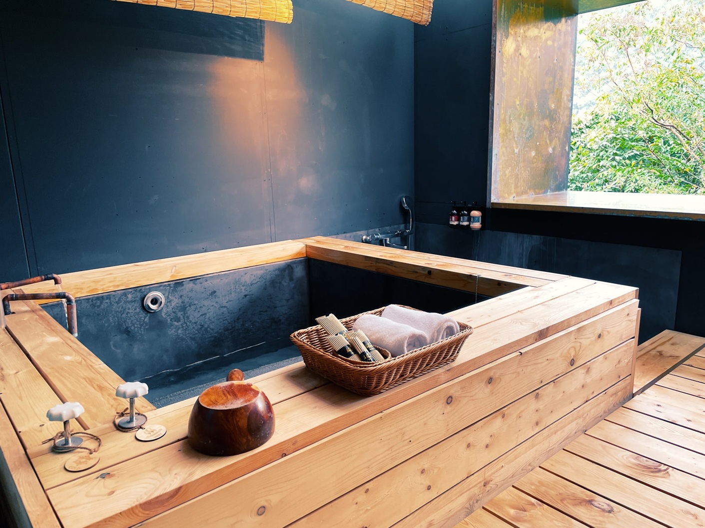 2026 烏來泡湯推薦｜馥森阪治 山林原野放鬆的療癒溫泉湯屋