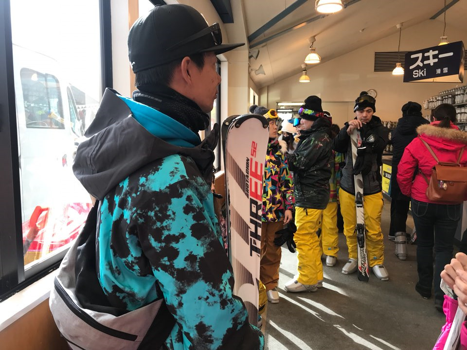 東京滑雪推薦｜富士山二合目Yeti滑雪場