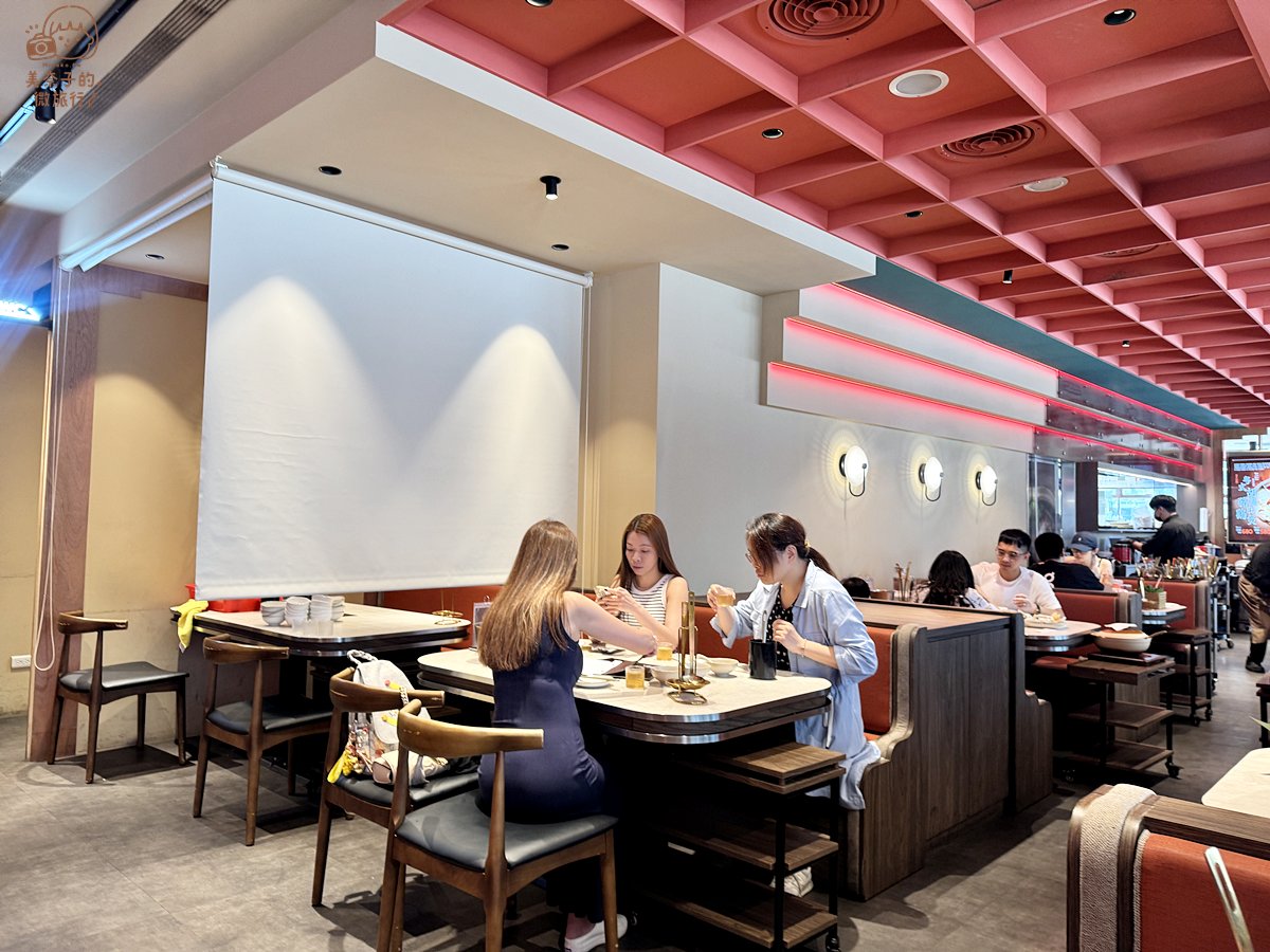 台北美食｜撈王火鍋松江南京店 店內環境