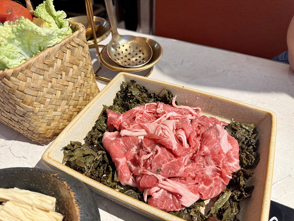 【2025台北美食】撈王火鍋:粵式胡椒豬肚雞湯鍋物,近南京松江 - 第16張圖 撈王 茶香醃肉