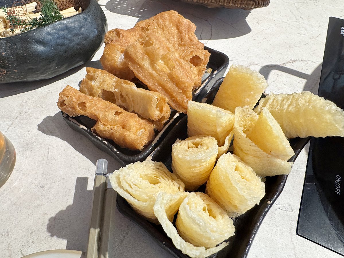 【2025台北美食】撈王火鍋:粵式胡椒豬肚雞湯鍋物,近南京松江 - 第19張圖 撈王火鍋油條