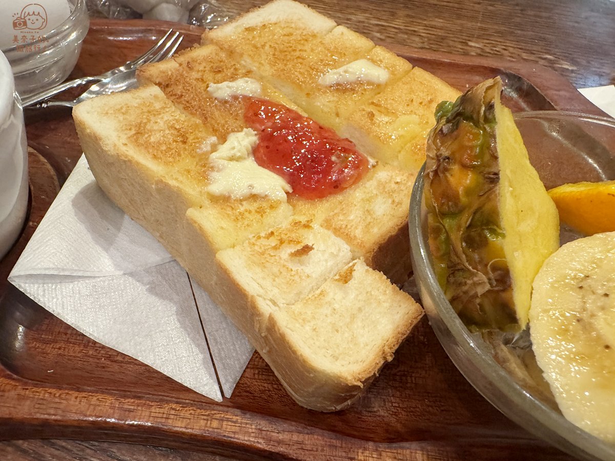 大阪美食｜新大阪車站早餐：復古咖啡廳喫茶サンチョ 烤土司定食