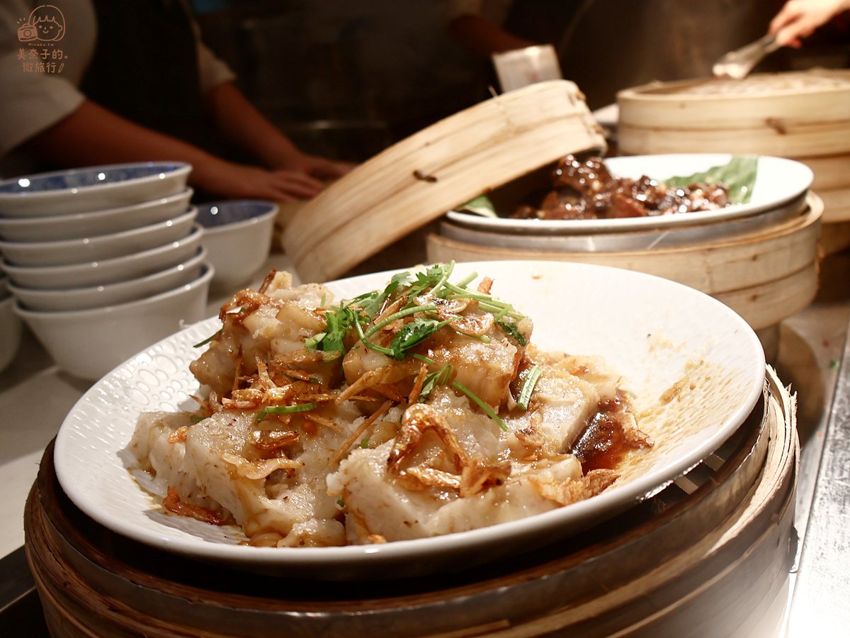 【2026台北吃到飽】香格里拉遠東Cafe自助餐廳:食材優秀、大推薦松葉蟹 - 第29張圖 遠東Cafe自助餐港式蘿蔔糕
