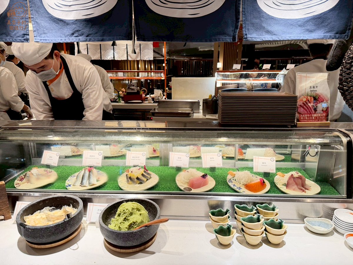 【2026台北吃到飽】香格里拉遠東Cafe自助餐廳:食材優秀、大推薦松葉蟹 - 第12張圖 台北吃到飽│遠東Cafe自助餐廳生魚片吃到飽