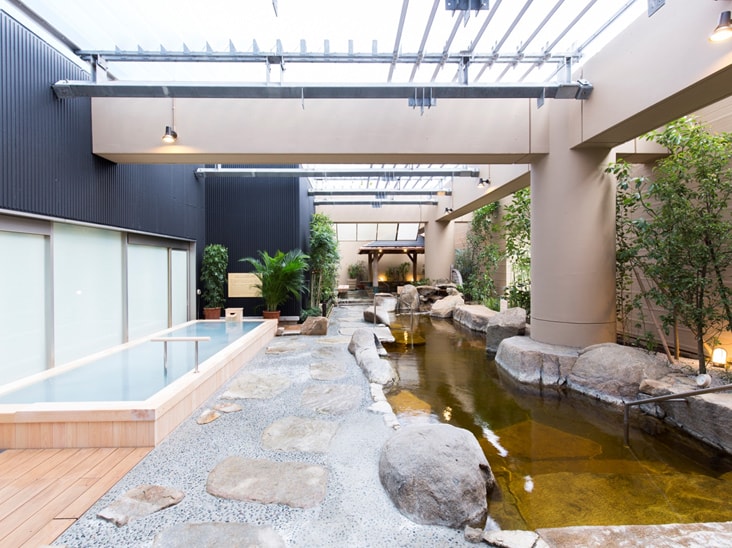 東京溫巨蛋天然溫泉Spa LaQua泡湯池