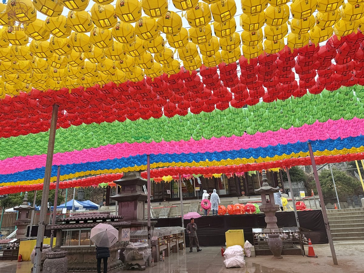 【2026韓國首爾景點】奉恩寺必買手鍊:Kpop偶像也都戴 - 第16張圖 首爾景點|奉恩寺參拜流程