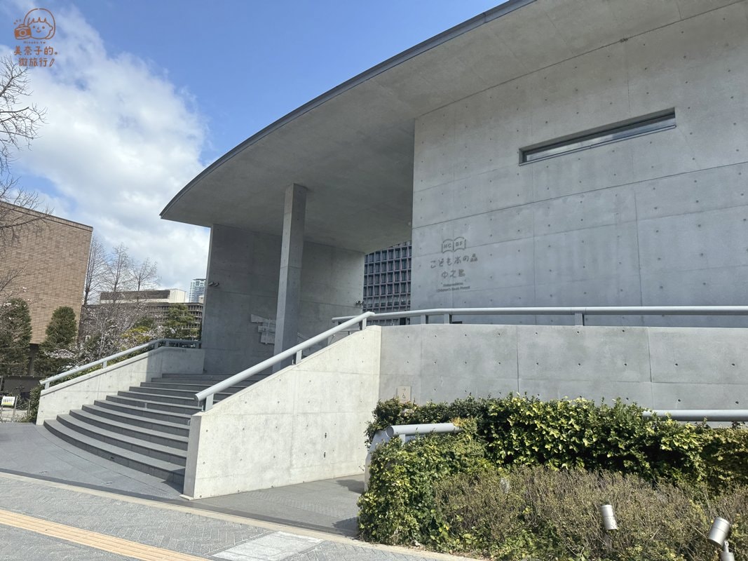 大阪中之島公園景點 #4 童書森林 中之島