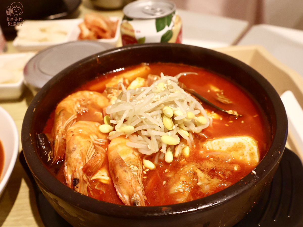 台北東區韓式料理推薦辣海陸牛豆腐鍋