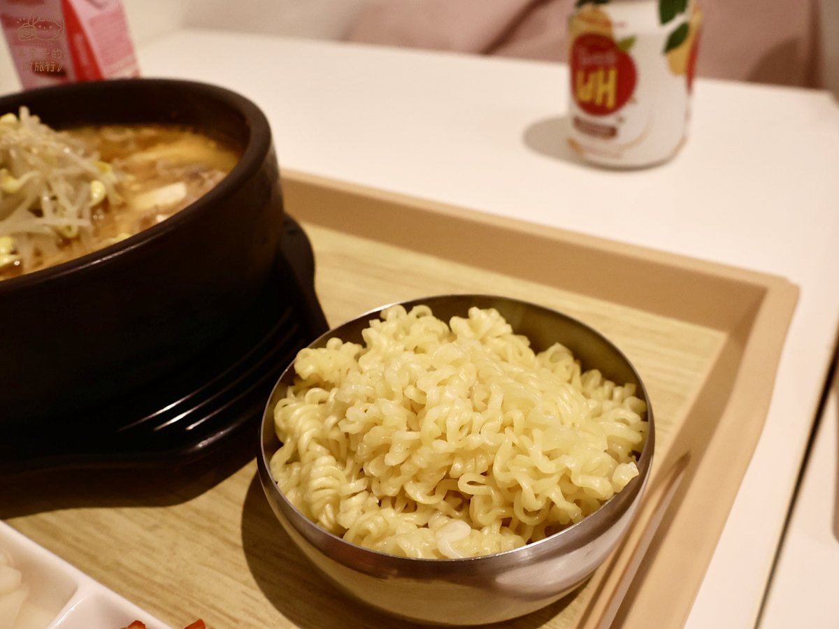 台北東區韓式料理推薦濃牛五花大醬湯