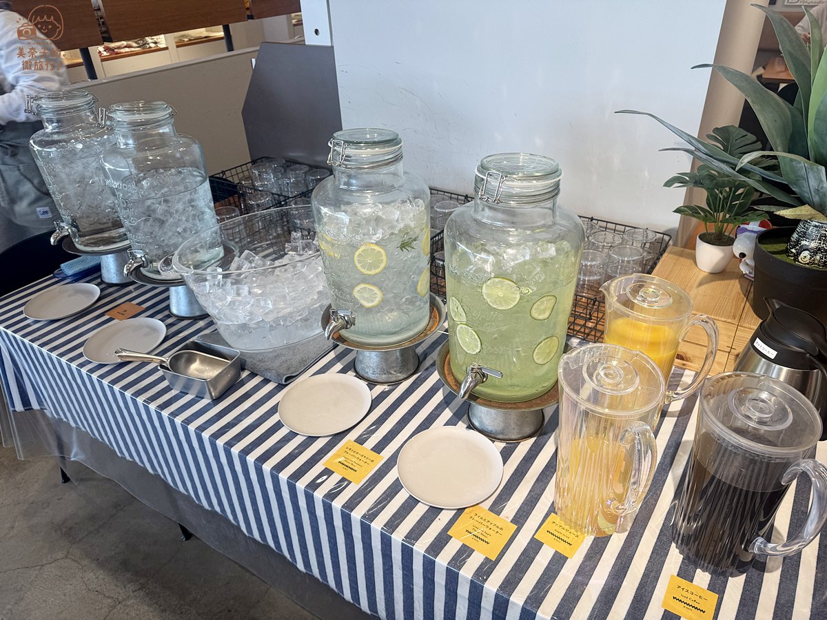 大阪美食｜史努比主題餐廳PEANUTS Cafe飲料吧、甜點吃到飽