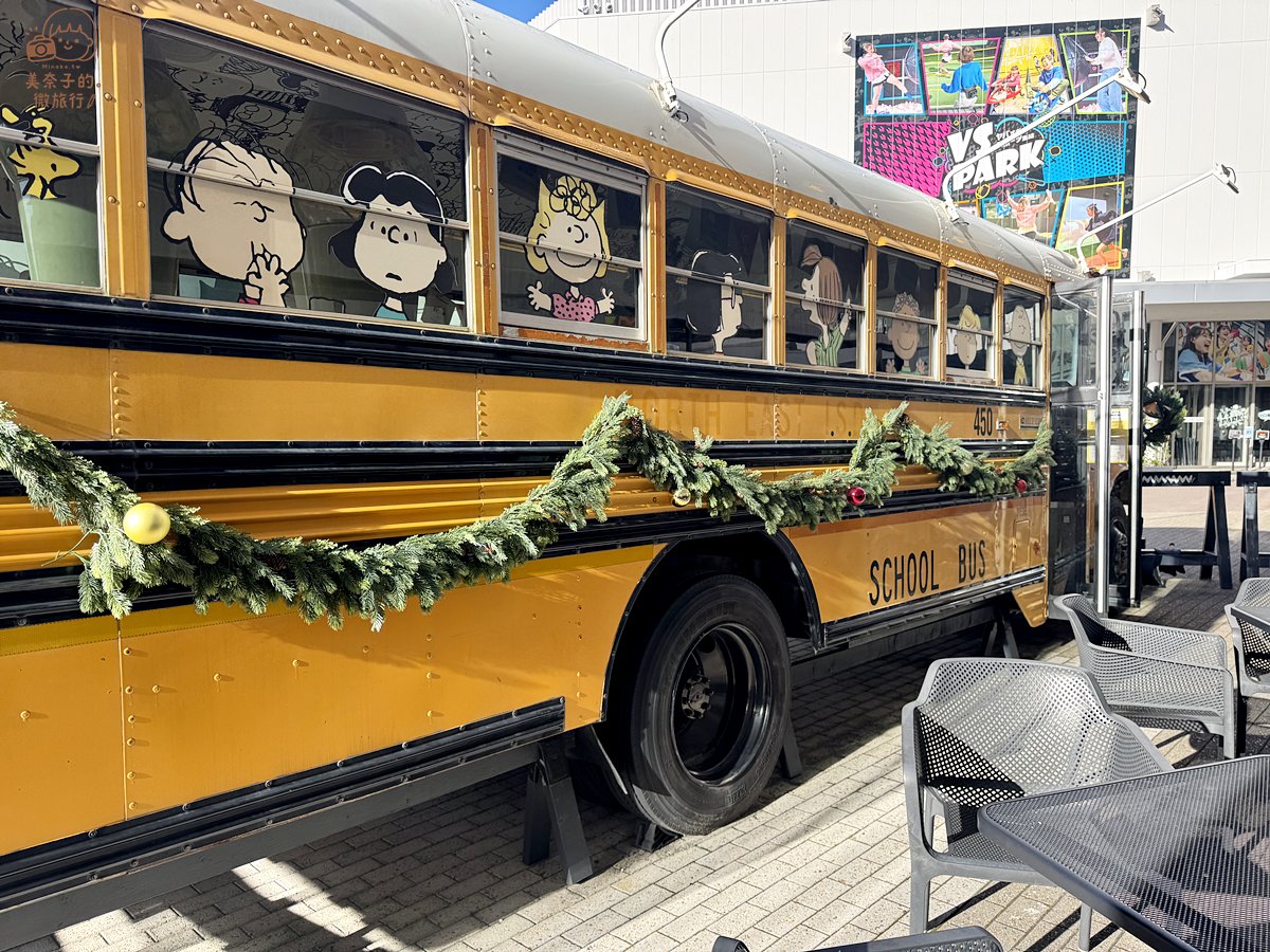 大阪美食|史努比主題餐廳PEANUTS Cafe 黃色校車免費
