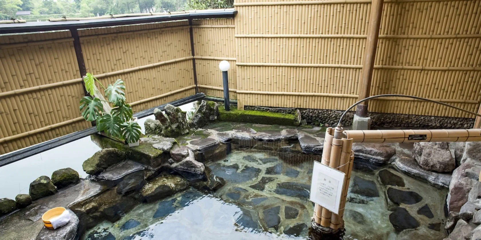 由布院住宿推薦 #6 金鱗湖豐國旅館